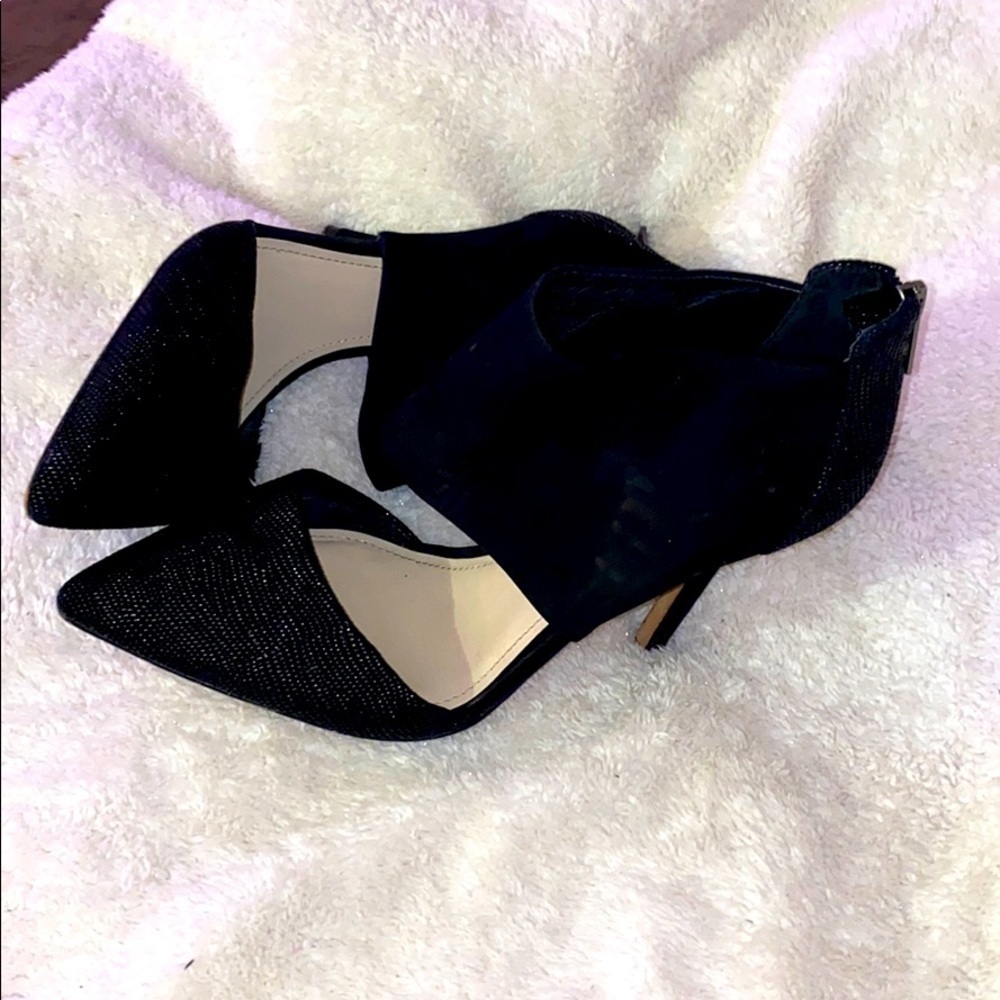 Vince Camuto Pump